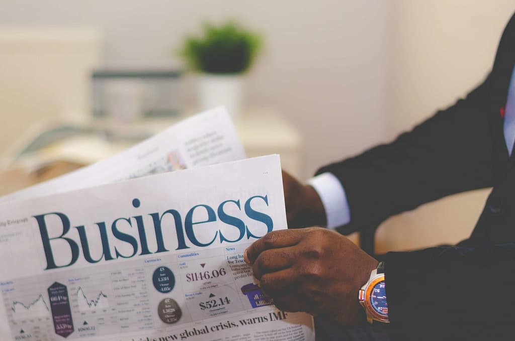 How to grow your business social media, 5 tips to grow your business, grow your business online.